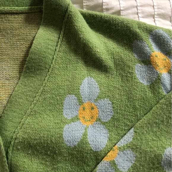 Floral Sweater - Picture 3 of 5